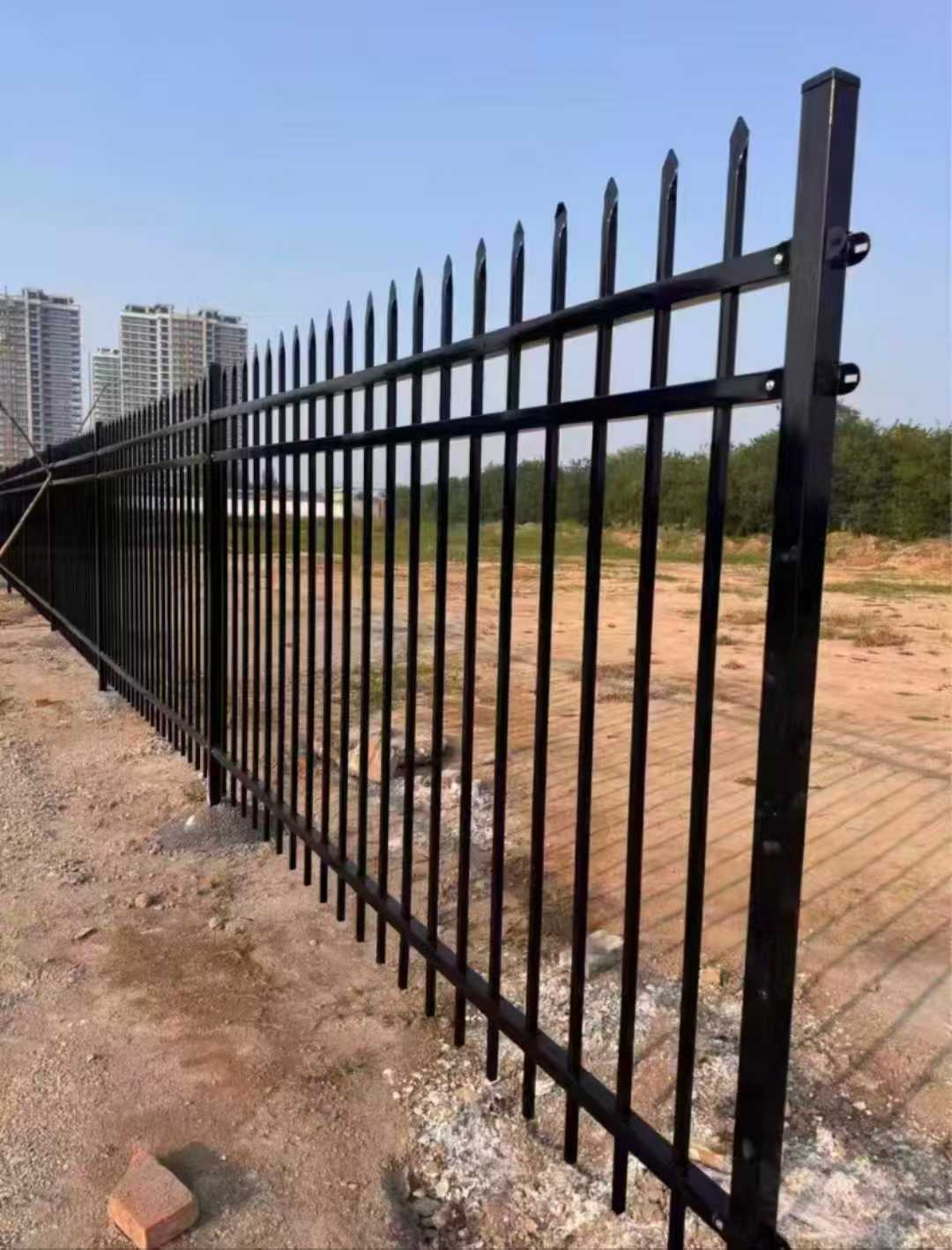 护栏网在重庆建设中的应用